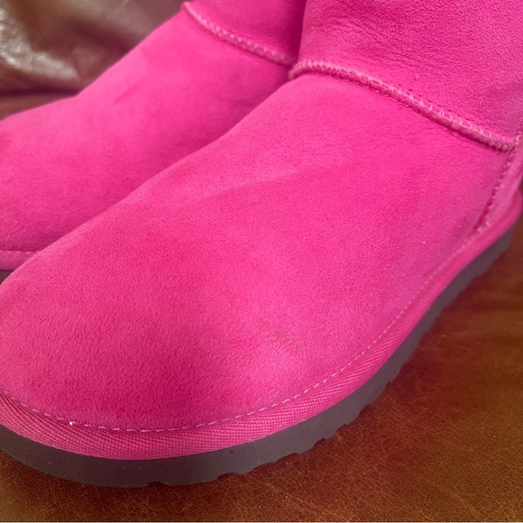 UGG Australia Genuine Sheepskin Boots In Pink Raspberry Sorbet Color Girls Sz 5 - Picture 11 of 16